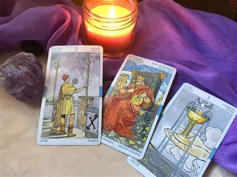 The Astrological Influences in Midnight Magic Tarot: A Cosmic Connection